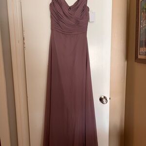 Elegant Mauve Evening Gown